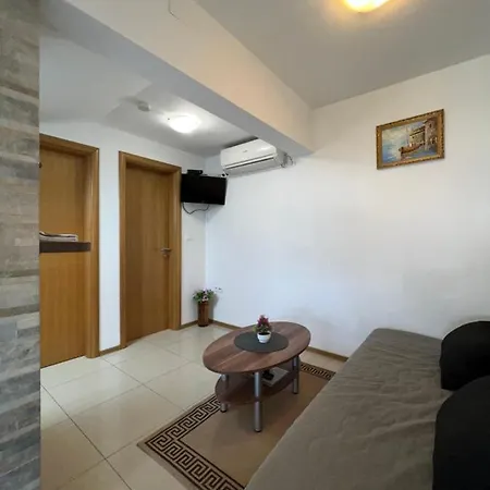 Apartment Brigita Lopar