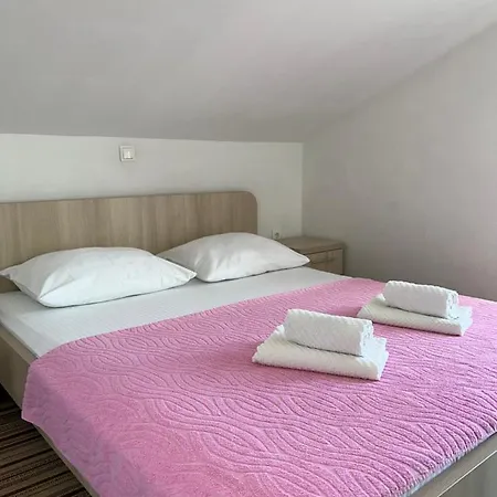 Brigita Apartment Lopar